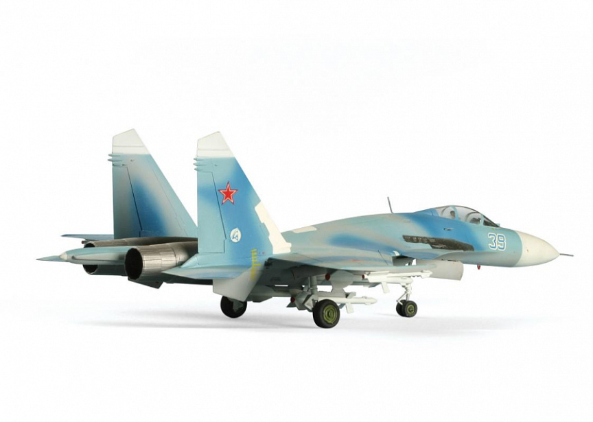 Сборная модель Zvezda 7206 Самолет Су-27
