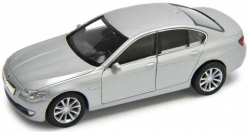 Игрушка Welly, модель машины 1:38 BMW 535i, с пружинным механизмом